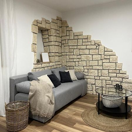 Cinderella Apartment With Free Parking 普拉 外观 照片