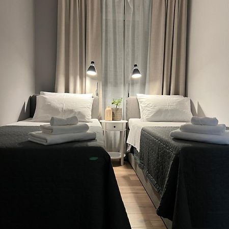 Cinderella Apartment With Free Parking 普拉 外观 照片