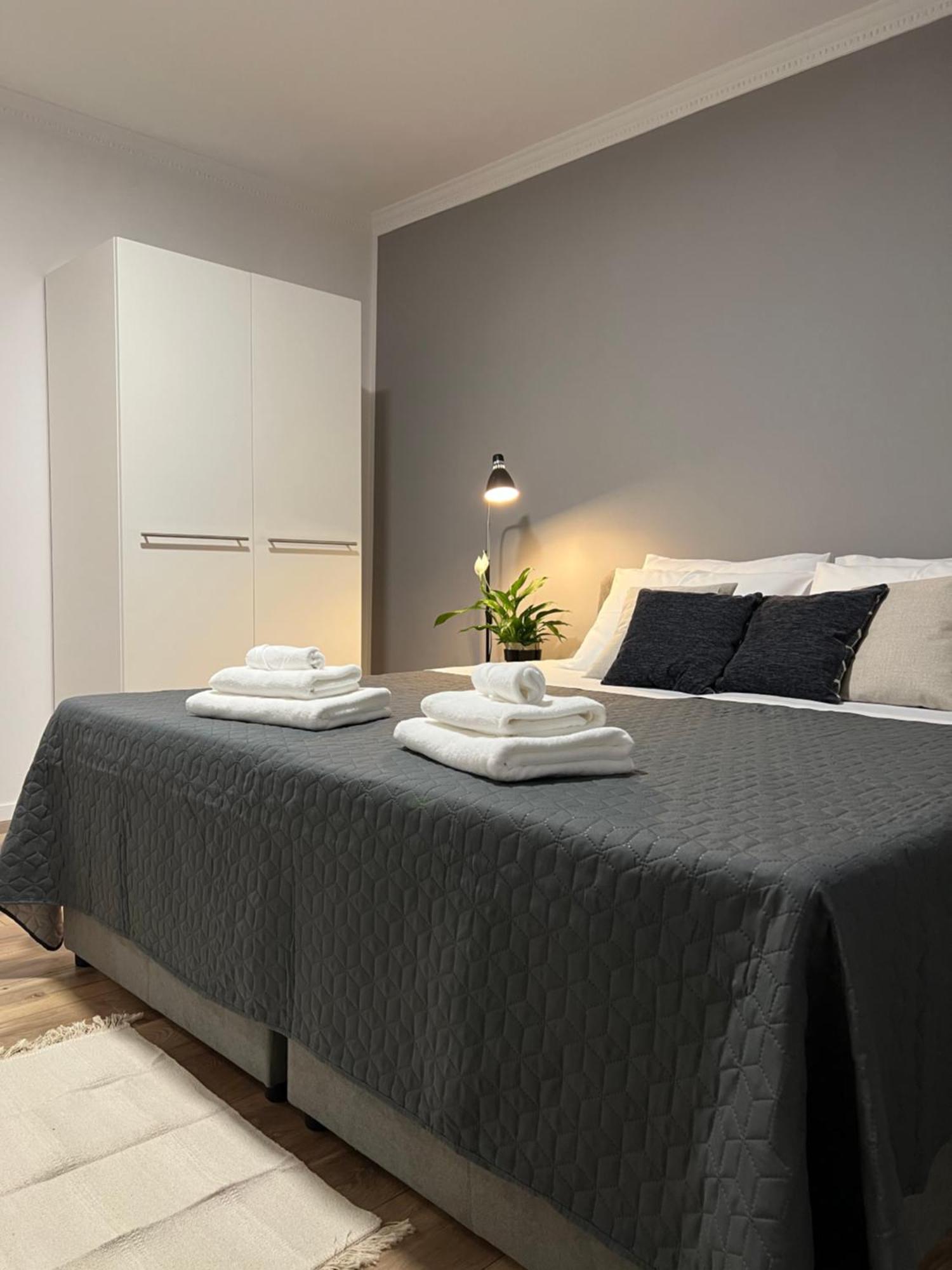 Cinderella Apartment With Free Parking 普拉 外观 照片