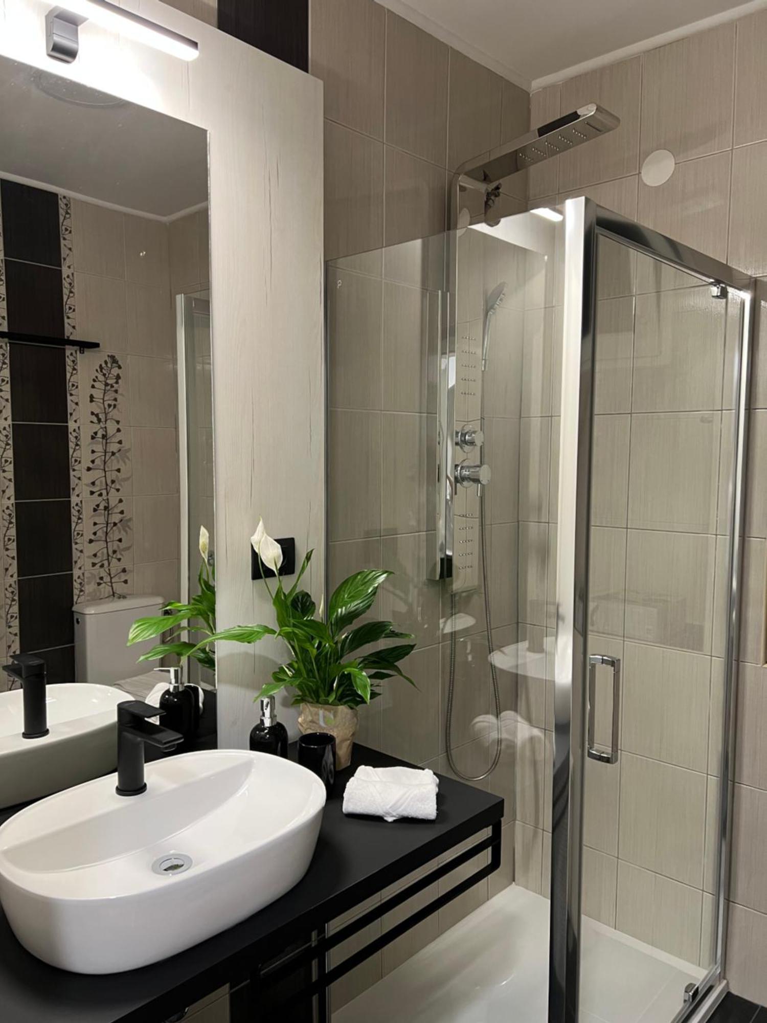 Cinderella Apartment With Free Parking 普拉 外观 照片